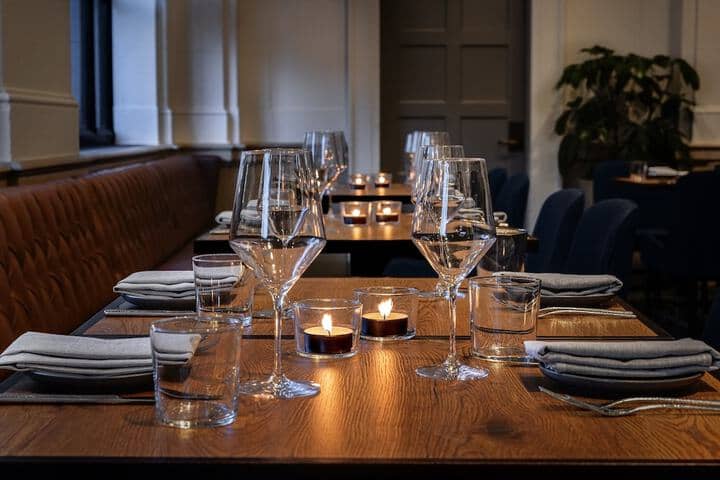 Dining 53 of 81
